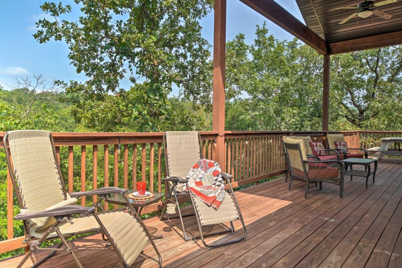 Branson West Cabin With Pool Access And Golfing Dış mekan fotoğraf